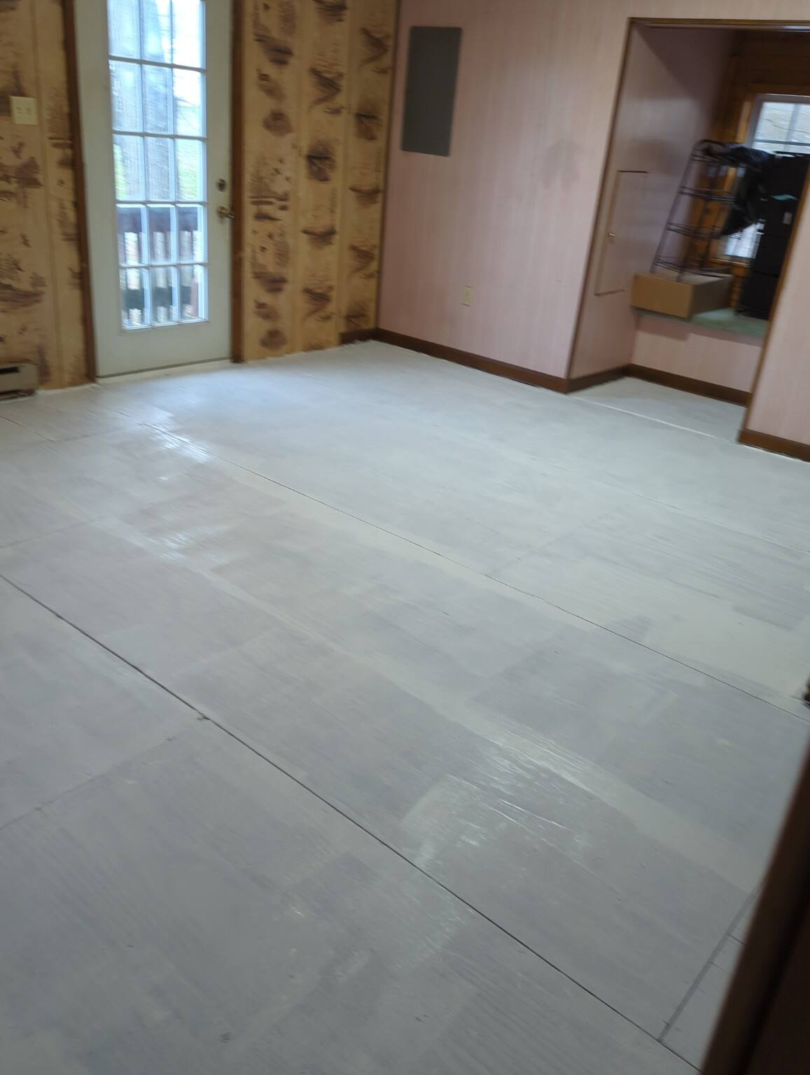 Floor surface cleaned, sealed and painted after remediation